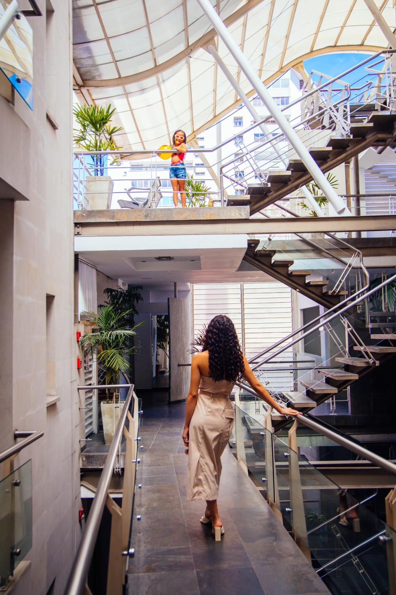 Tama Hotel Granada Real กาลี ภายนอก รูปภาพ