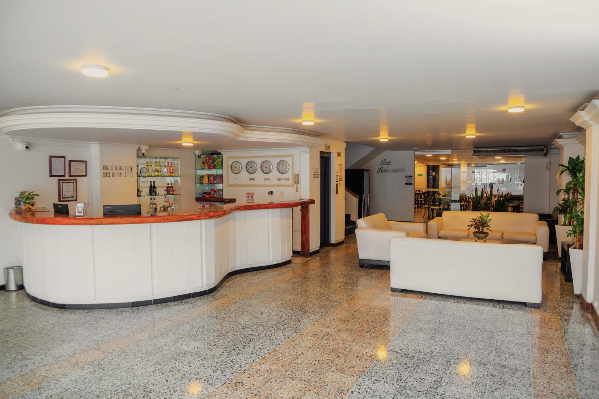 Tama Hotel Granada Real กาลี ภายนอก รูปภาพ
