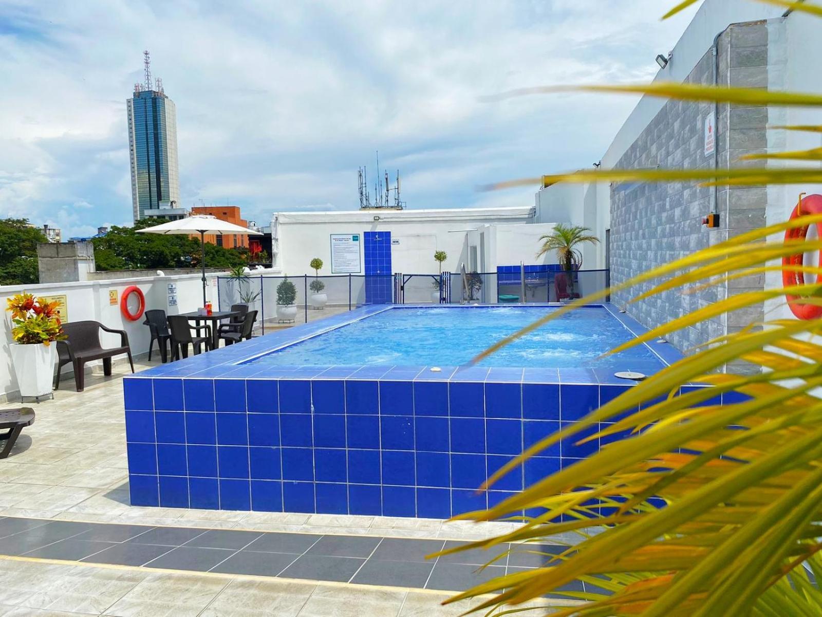 Tama Hotel Granada Real กาลี ภายนอก รูปภาพ