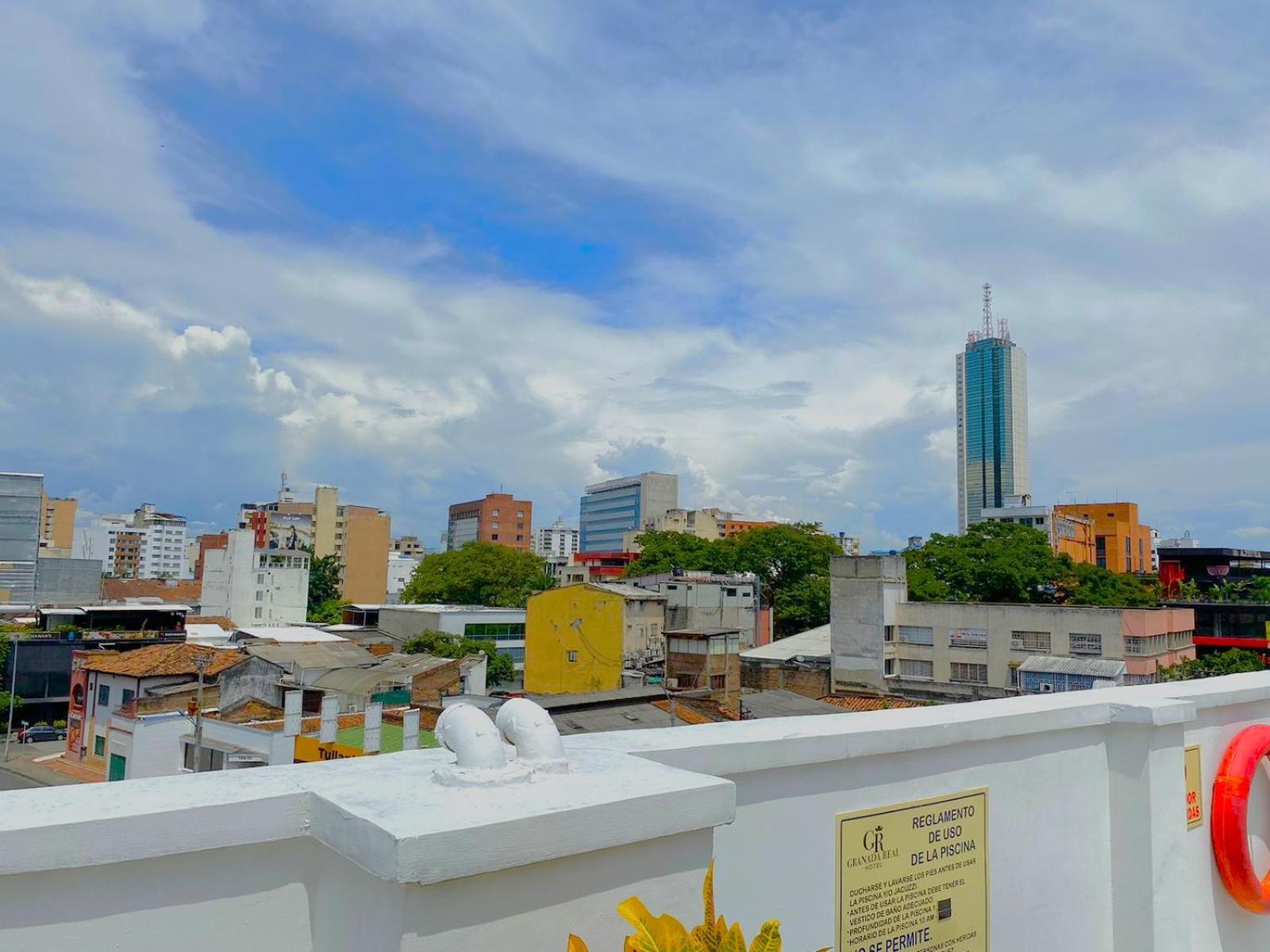 Tama Hotel Granada Real กาลี ภายนอก รูปภาพ