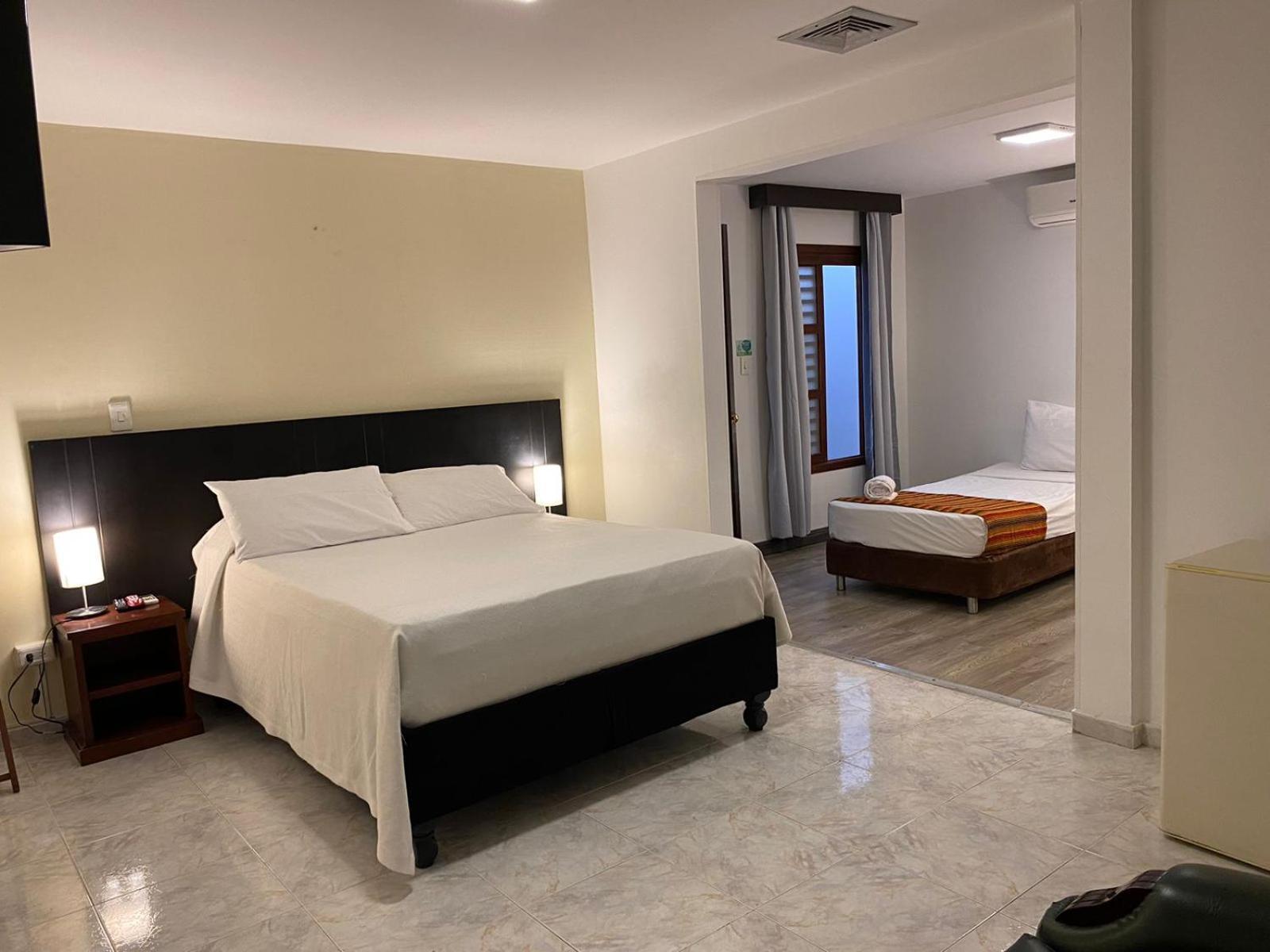 Tama Hotel Granada Real กาลี ภายนอก รูปภาพ